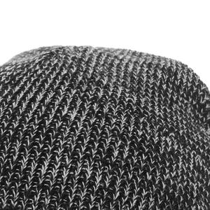 Gorro de invierno de punto Jacquard de alta calidad Unisex, transpirable, teñido liso con logotipo de diseñador, patrón impreso, servicio OEM - Product Image 2