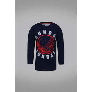 เสื้อยืดผู้ชายลายสนุกและมีชีวิตชีวาสำหรับชุดลำลอง - Product Image 1