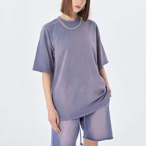 Ensemble de vêtements d'extérieur d'été décontractés pour hommes, t-shirt à manches courtes et short avec jogging, motif sérigraphié - Product Image 5