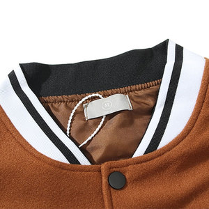 Veste d'hiver Letterman de couleur personnalisée pour hommes Nouveau design Streetwear chaud avec logo à l'avant - Product Image 3
