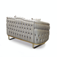 Canapé d'Angle Moderne en Velours Capitonnage Chesterfield, Meuble de Salon avec Bois pour Usage Résidentiel et de Cuisine