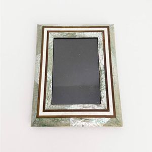 Cadre photo personnalisable en nacre avec logo personnalisé, cadre décoratif de luxe fait à la main pour une décoration murale élégante à la maison - Product Image 6