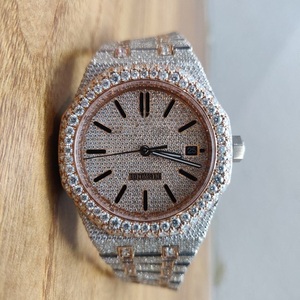 Montre glacée en diamant Moissanite avec montre de luxe conçue et de style moderne pour hommes par des exportateurs indiens - Product Image 4