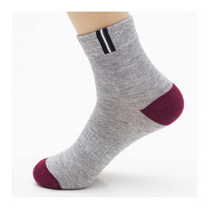 Calcetines deportivos de malla de algodón para hombre, absorbentes del sudor y transpirables para uso diario y deportes, calcetines disponibles para fútbol. - Product Image 5