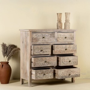 Cajones de tocador de madera acabados a mano diseñados para complementar los espacios elegantes, acogedores y tradicionales de decoración del hogar - Product Image 4