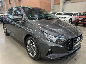 2022 para I20 Híbrido Turbo Sedán, Cuero Oscuro, Transmisión Automática, 100% en Perfecto Estado, Sin Accidentes, Garantía - Product Image 2