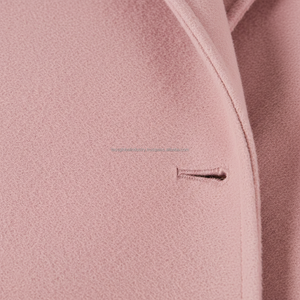 Abrigo de Lana Rosa Claro Cruzado para Mujer, Fabricante OEM y de Marca Privada - Product Image 5