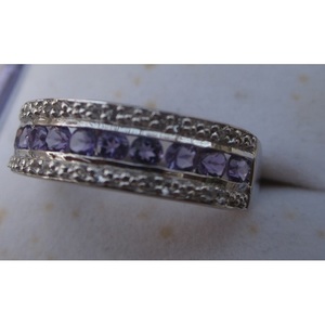 แหวนพลอยแอมะทิสต์ธรรมชาติและไวท์โทแพซสำหรับผู้หญิงจาก Shah Gems เงินแท้ 925 ชุบโรเดียม แพลตตินัม เครื่องประดับผู้ชายสำหรับใส่ทุกวัน - Product Image 1