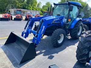 รถแทรกเตอร์มือสอง WorkMaster 75  45 แรงม้า เครื่องยนต์ Kubota สีฟ้า พร้อมที่ตักด้านหน้า ขาย - Product Image 3