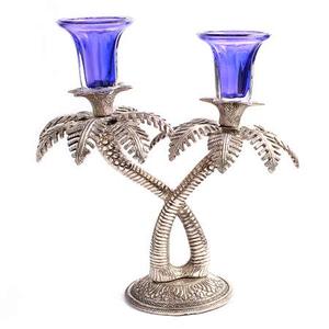 Bougeoir double palmier en aluminium et métal blanc pour la décoration intérieure - Product Image 1