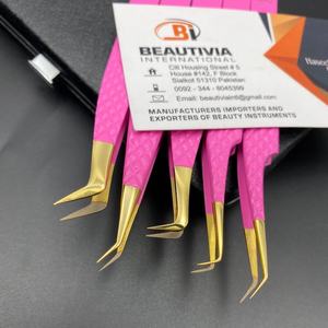 Pince à épiler à pointe en fibre d'or rose Marque privée Acier durable Testé à la main Pince à épiler à forte adhérence - Product Image 1