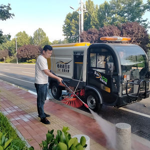 Robot de limpieza de patrulla al aire libre Robot inteligente no tripulado Máquina barredora de suelo - Product Image 4