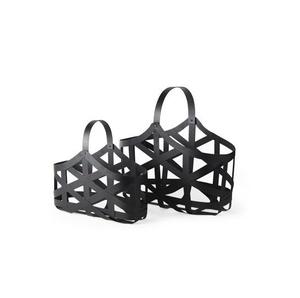 Charmant panier en fer forgé noir avec détails découpés délicats et option de rangement fonctionnelle - Product Image 2