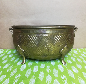 Jardinière décorative simple en laiton antique classique, jardinière de qualité fabriquée à la main, utilisée dans la décoration intérieure - Product Image 1