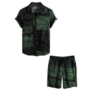 เสื้อยืดพิมพ์ลายสำหรับผู้ชายชุดสั้น - Product Image 1