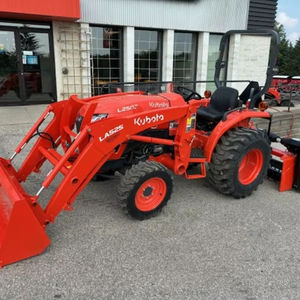 Utilisé pour le tracteur à roues Kubota L3901 40HP 4WD Crawler avec pompe moteur 70HP et boîte de vitesses disponibles en Autriche - Product Image 1