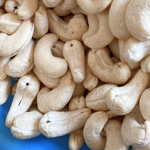 Offre Spéciale prix de vente international des noix de cajou noix de cajou Vietnam noix de cajou prix raisonnable - Product Image 1