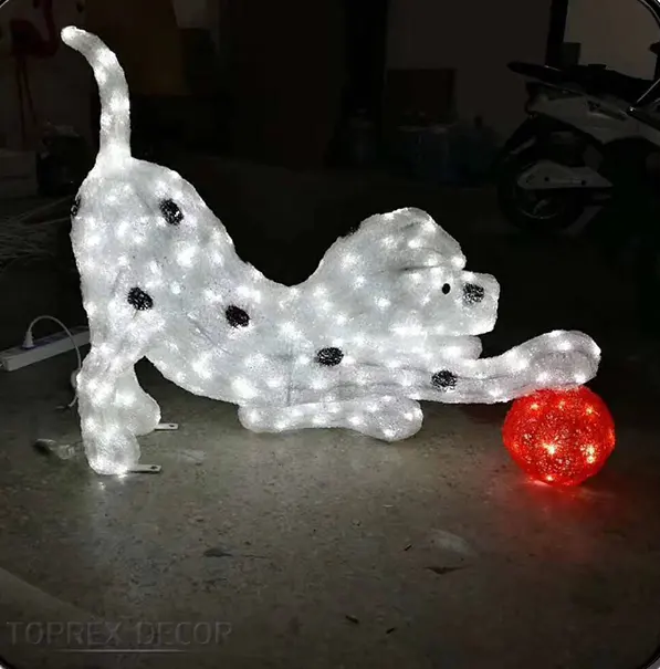 Toprex耐候性屋外装飾LED犬の形クリスマスストリングライト犬の彫刻樹脂