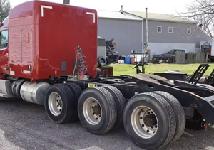 Best!! Left Hand Drive 6x4 Tractor Truck Prime Mover Heavy Duty Diesel Semi <b>Trailer</b> For Highway <b>Cargo</b> Transportation Logistics - Product Image 3