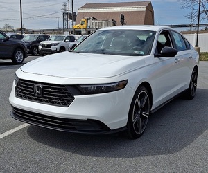 HON-DA ACCORD HYBRID SPORT 2023 PRÊT À ÊTRE EXPÉDIÉ - Product Image 1