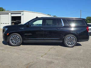 Yu-kon XL Denali Ultimate Estándar 2023 - Product Image 4