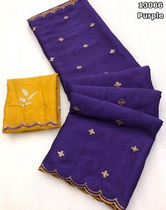 Nouvelle arrivée : Saree de mariage pour femme en Chinnon doux et lourd avec broderie et travail de sequins, en stock en Inde - Product Image 4