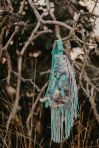 Sac banane unique en cuir de vachette occidental avec sangle réglable et franges Sac banane unisexe en cuir véritable Sac à dos de taille - Product Image 3