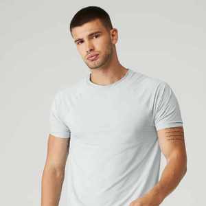 Conjunto de camiseta y pantalones cortos de algodón para hombre, suministro OEM, camiseta de manga corta de tela suave de diseño Simple con pantalones cortos informales, logotipo personalizado - Product Image 5