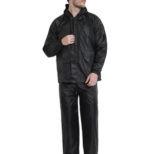 Survêtement coupe-vent léger et imperméable en polyester et nylon avec logo personnalisé pour homme – Collection 2026 - Product Image 1