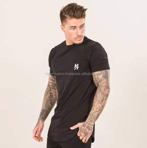 T-shirt de sport en polyester pour homme, nouvelle collection été 2025, vente en gros, personnalisable, ourlet incurvé - Product Image 1