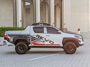 TOYOTA HILUX USATA 2017 RINNOVATA 2024 GR V4 2.7L DOPPIA CABINA 4 PORTE Benzina V6 TRASMISSIONE AUTOMATICA - Product Image 4