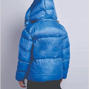 Dernier modèle de veste longue matelassée à col montant avec logo frontal, respirante, décontractée, pour l'hiver - Product Image 6