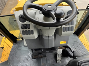 รถตัก CAT420F แบบใช้แล้ว2017 420F2รถตักตีนตะขาบรถตักดิน - Product Image 3