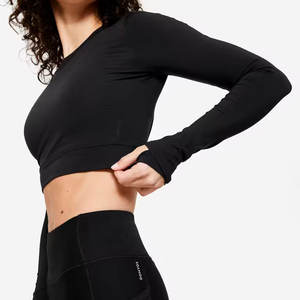 2026 mejor calidad venta en línea hecha de fábrica mujeres Crop Top Sudadera con capucha ropa de invierno de secado rápido estilo atractivo mujeres Crop Top Sudadera con capucha - Product Image 6