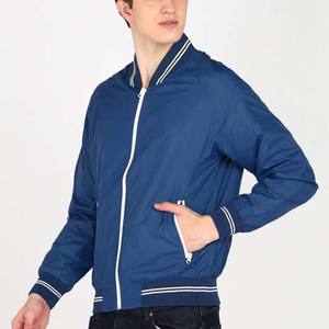 Venta al por mayor de ropa personalizada para hombre chaquetas de bombardero Casual liso a prueba de viento chaqueta abrigos para hombres fábrica OEM servicio chaquetas de poliéster - Product Image 3
