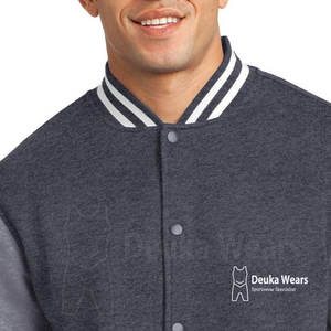 Chaquetas de Béisbol Personalizadas OEM/ODM con Botones Forrados en Poliéster/Algodón, Chaqueta Letterman de Lana para Hombre con Logotipo Bordado Personalizado para Equipo y Marca - Product Image 6