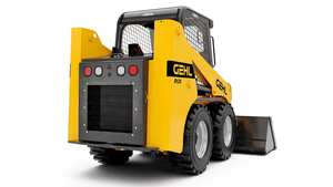 Chargeuse compacte Gehl R135 Mini Skid Steer, capacité de travail nominale de 612 kg, moteur diesel Yanmar, pompe à engrenages entièrement hydraulique - Product Image 3