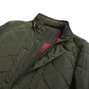 Año Nuevo 2026, venta al por mayor, chaqueta de exterior acolchada con burbujas personalizada para hombre, chaqueta con capucha y cuello levantado, acolchada impermeable de invierno para hombre - Product Image 4