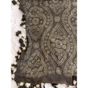 Pañuelo cuadrado de algodón Bandhani con pompones, color caqui oscuro, con estampado digital de leopardo y letras, de tela vaquera y gasa, dibujado a mano, pañuelo musulmán. - Product Image 1