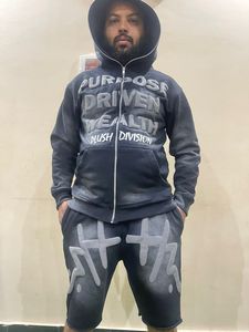 Conjunto de dos piezas deportivo informal con logotipo privado personalizado, conjunto de sudaderas con capucha y pantalones cortos de algodón 100% suave de alta calidad para hombres con estampado de soplo - Product Image 3