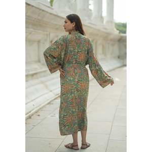 Kimono de Lujo de Mezcla de Seda para Mujer, Bata Suave y Transpirable, Ropa de Estar por Casa Larga, Ropa de Dormir para Damas de Honor, Resort de Playa, Tejido ODM - Product Image 3