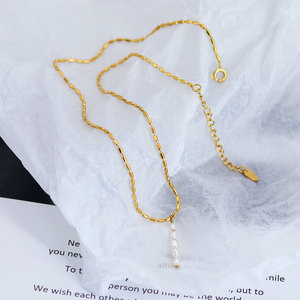Collar de Perlas de Agua Dulce con Colgante de Acero Inoxidable 316L Resistente al Agua y al Deslustre, Chapado en Oro de 18k, para Mujer - Product Image 4