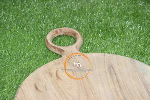 Planche à découper et plateau de service en bois - Durable, lavable au lave-vaisselle - Product Image 4