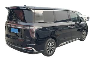 SUV de Luxe d'Occasion 2024, 2.0 Aspiré Naturellement, 252 CV, Véhicule Exécutif Automatique Premium, 7 Places, Sièges en Cuir, Panoramique - Product Image 2