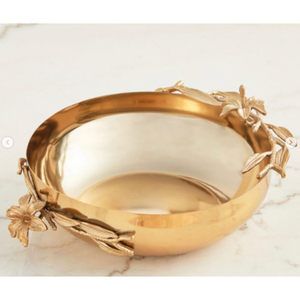 Nouvel arrivage Elegance Vaisselle Bol de service en chocolat Finition martelée en métal avec poignées de fleurs et de feuilles peintes Support de bonbons - Product Image 3
