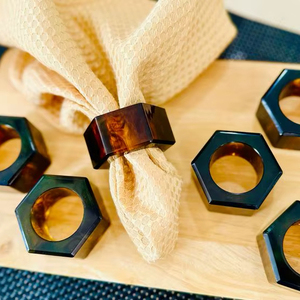 Anillo de Servilleta de Resina Hecho a Mano por un Fabricante Confiable, Creado para Decoración Artística de Mesa con Acabado Único y Calidad Duradera - Product Image 1