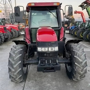 Tracteur agricole Case JX100u 75 CV de 2004, moins de 5 ans de garantie, moins de 4 400 heures de fonctionnement - Product Image 1