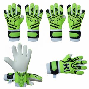 Gants de gardien de but de football respirants avec logo personnalisé, en latex souple, antidérapants, légers, avec étiquette privée OEM disponible - Product Image 6