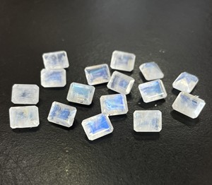 พลอยหลวมสีรุ้งมูนสโตนรูปแปดเหลี่ยม4x6มม. สีฟ้าสดใส - Product Image 5