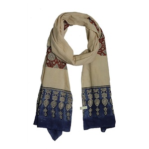 ผ้าพันคอผ้าฝ้ายแบบกําหนดเองโลโก้สินค้าแฟชั่นที่ดีที่สุด การออกแบบคุณภาพสูงพิมพ์สี นุ่มมากผ้าพันคอหัวเด็กผู้หญิง - Product Image 1